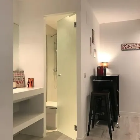 Preciosos Apartamento Cerca De Atocha Can Madrid Exterior photo